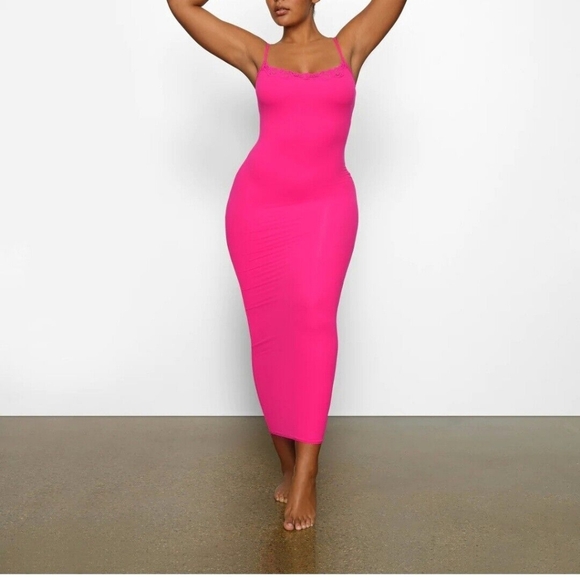 SKIMS Dresses & Skirts - Skims Fits Everybody Lace Dress
